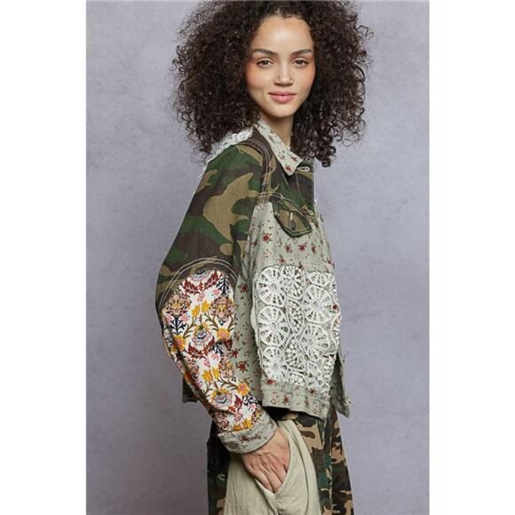 POL Floral Printed French Terry Jacket with Crochet Contrast - Picture 3 of 5